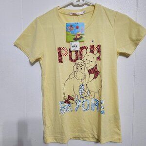UniQlo Winnie the Pooh Women's T-shirt size M